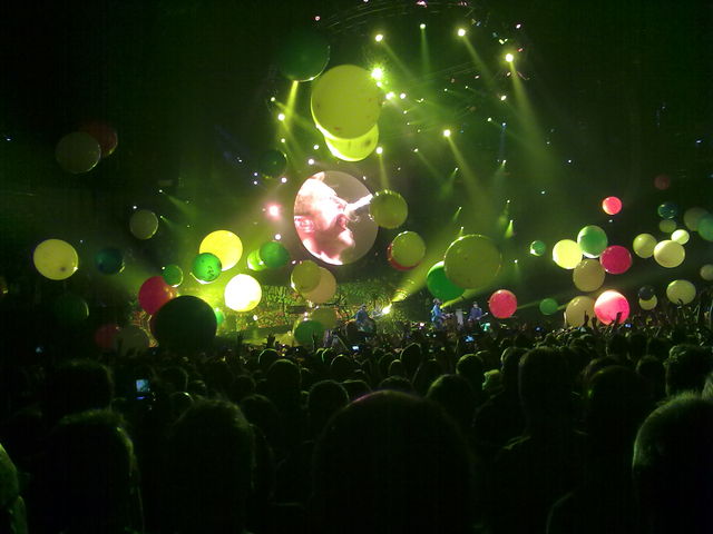 Coldplay coldplay luftballons k�lnarena lanxessarena 