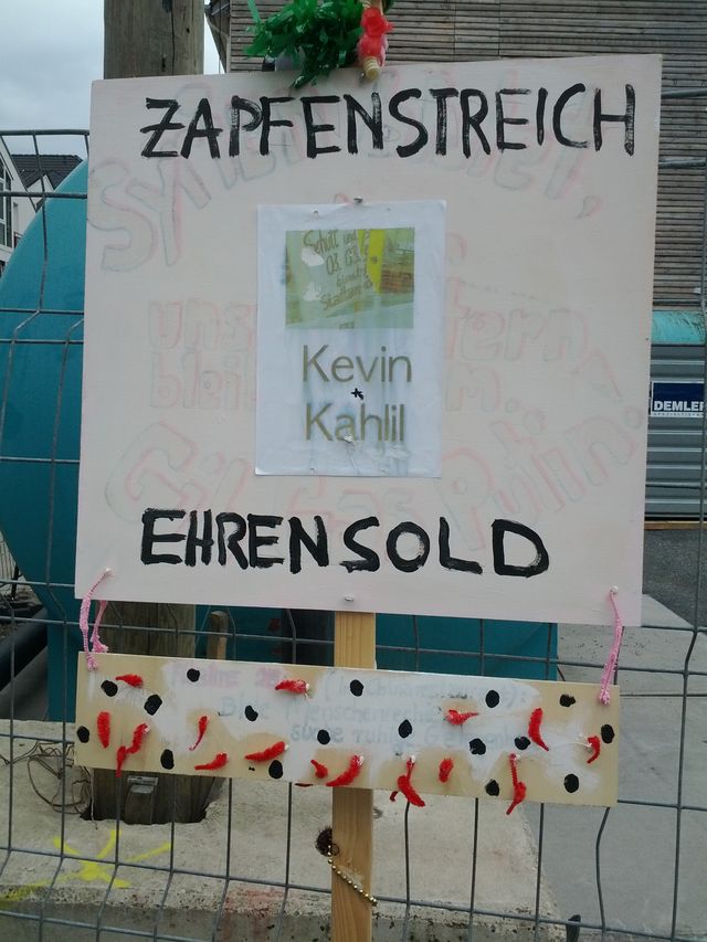 Gewulfft ehrensold wulff schild zapfenstreich stadtarchiv einsturz 