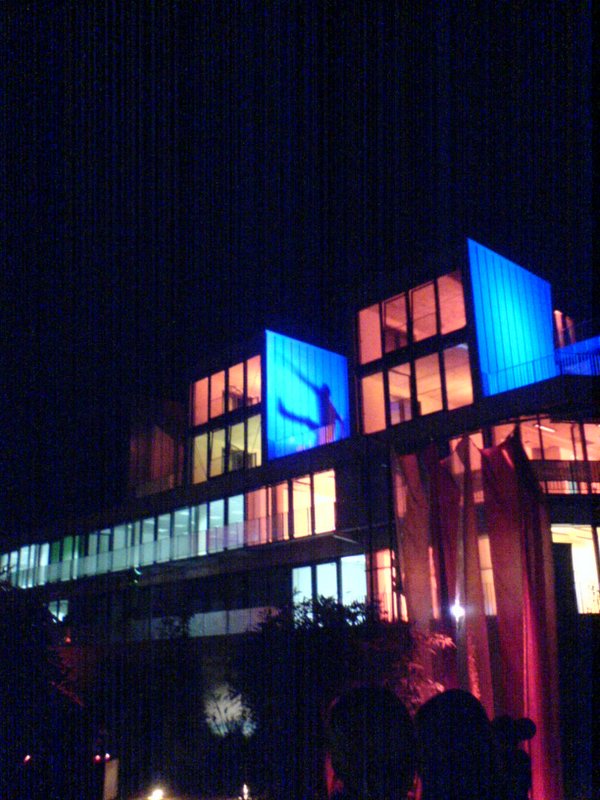 Everybody was Kung-Fu Fighting... licht schatten spa� vulkan 