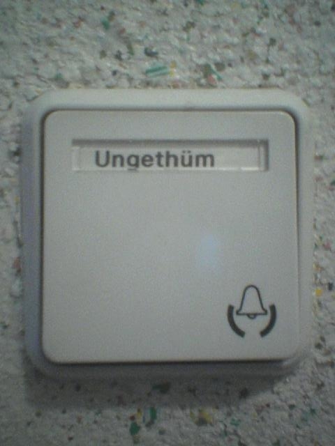 Dark Hostel II bates blue dark motel strange unget�m velvet 