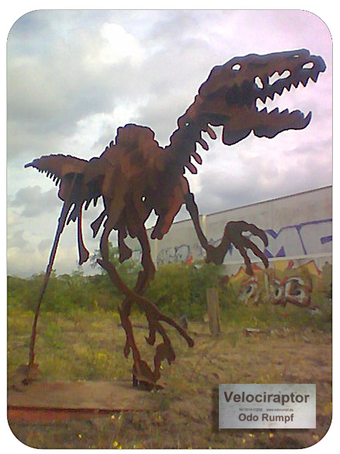 Die Dinosaurier sind verrostet ! skulptur 