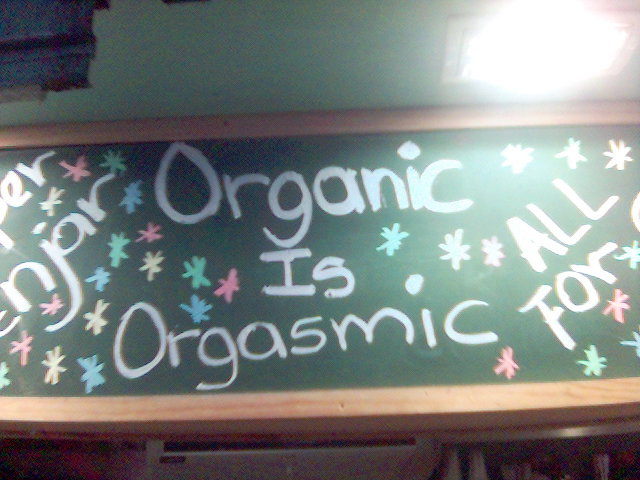 Organic is Orgasmic barcelona markt schild 