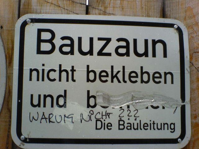 bauzaun baustelle schild 