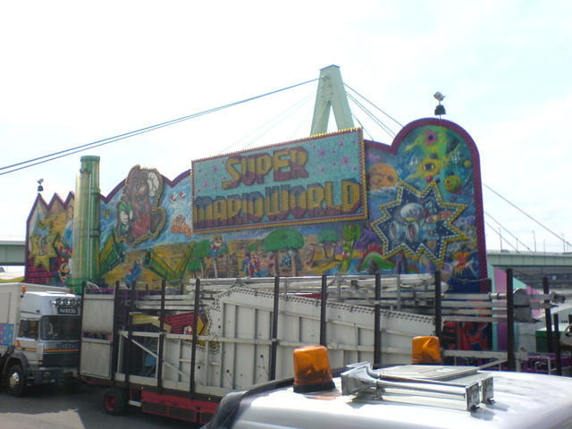demn�chst hier: kirmes deutz k�ln mario super world 