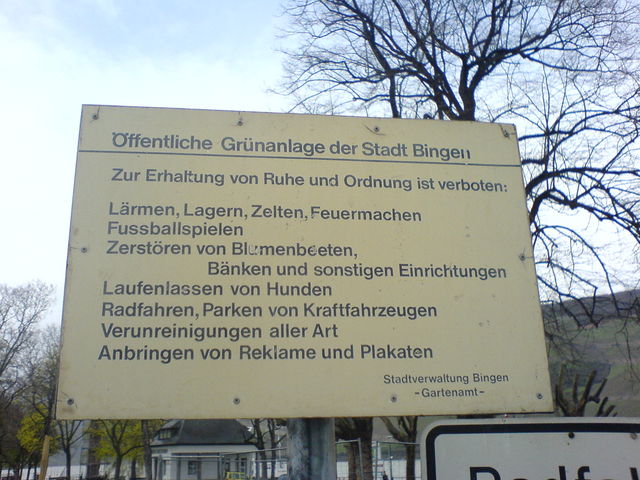 liberales Bingen bingen park schild verbot 