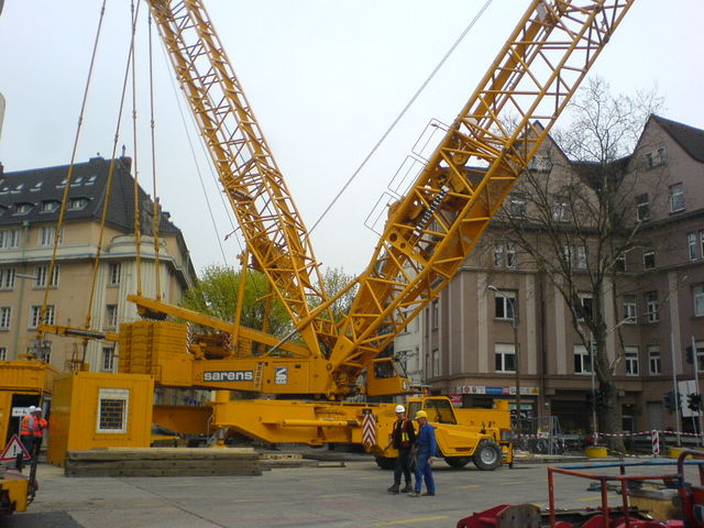 riesenkran 1 gro riesig baustelle kln kran tunnelbaustelle nordsdbahn 