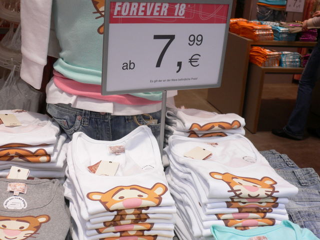 forever 8 alien shirt tiger werbung 