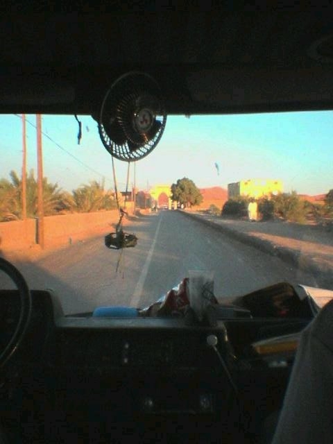 On The Road in Marokko III merzouga 