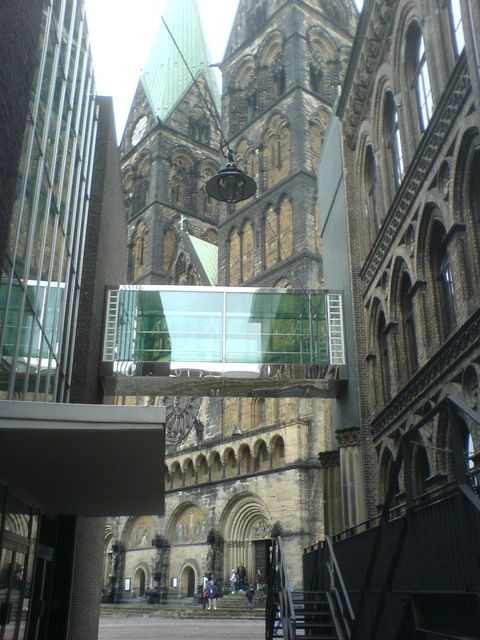 alt und neu moderne alt architektur br�cke bremen 