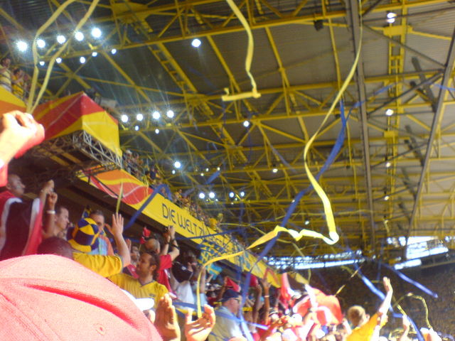 Die Welt zu Gast bei Freunden dormund wm2006 stadion 