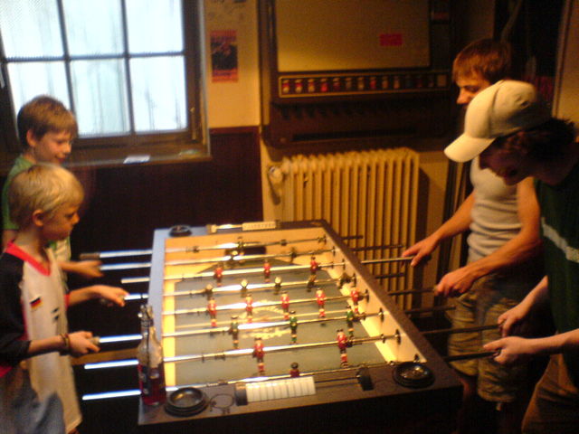 �berm�chtige gegner die kleinen christoph steam wm2006 kicker er�ffnungsspiel wundert�te 