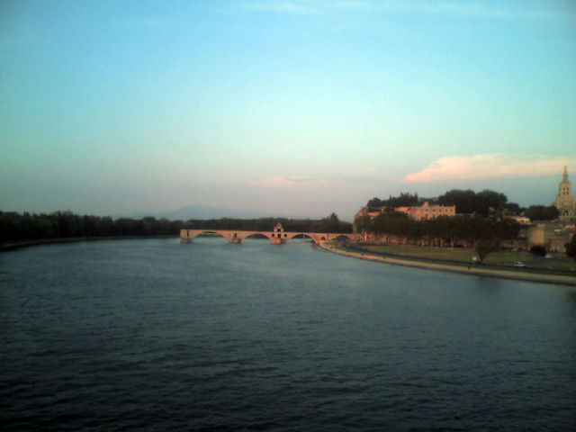 die brcke zu avignon! rhone brcke frankreich avignon 