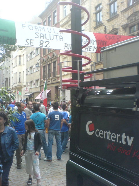 center.tv center fussball italien tv wm2006 fu�ball fernsehen fans zugweg 
