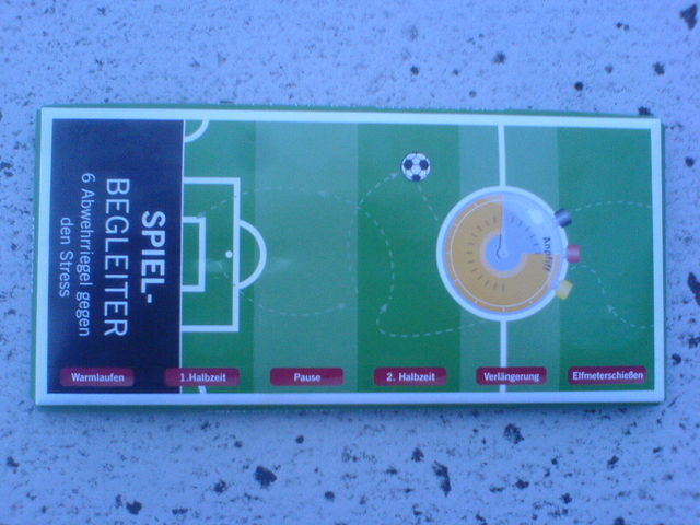spielbegleiter fussball schokolade wm2006 supermarkt fu�ball 