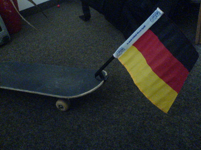 MEIN SKATEBOARD IST WICHTIGER ALS DEUTSCHLAND! deutschland flagge skateboard 