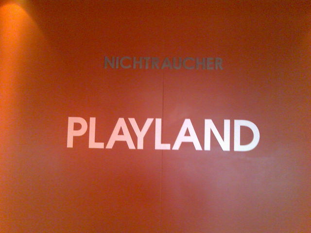 Nichtraucher Playland absurd oberhausen mcdonalds 