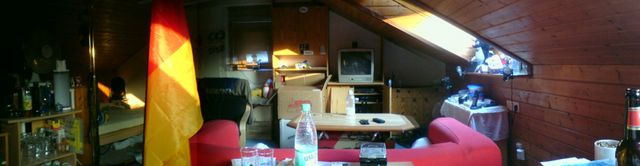 Mein persnliches WM-Studio. zimmer deutschland panorama philipp wm2006 fahne 