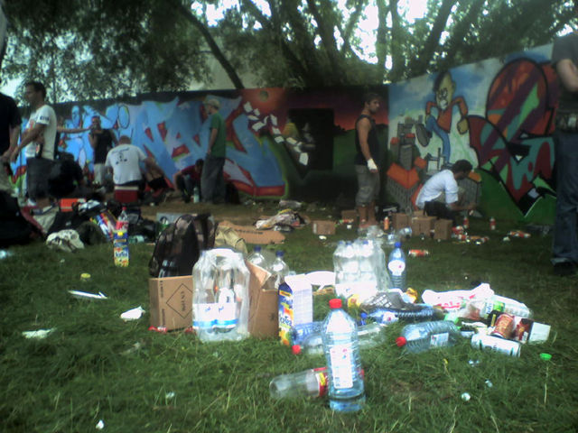 w�nde und m�ll deutz k�ln m�ll graffiti write4gold 