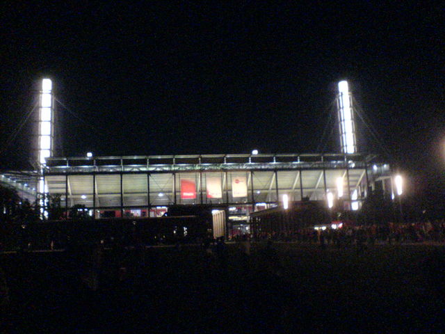 stadion bauwerk k�ln nacht stadion 