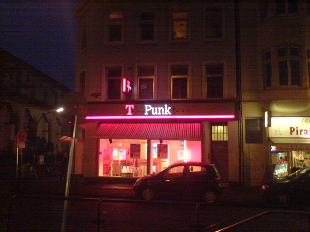 T-Punk die zweite t-punkt ehrenfeld kln telekom 