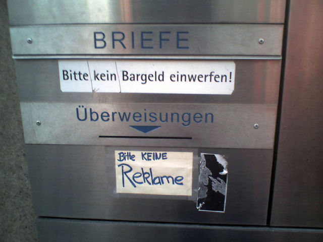 profischilder bargeld brief popel sparkasse briefkasten reklame sticker streetart 