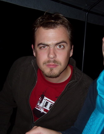 holzauge, sei wachsam grimasse auge p�nzli 