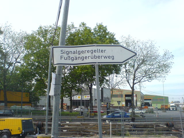 alles signalgeregelt schild verkehr sprache 