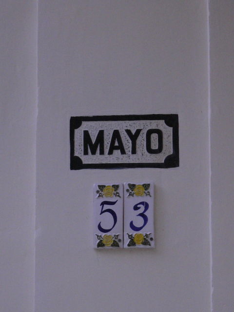 mayo haus namen schild malta 