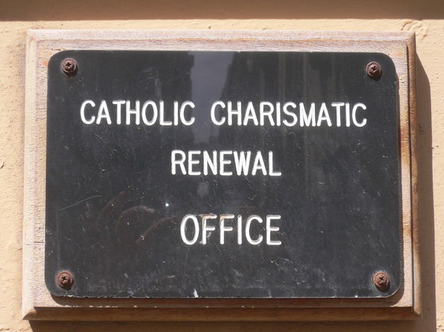 alles neu macht das office erneuerung bro christen kirche schild neu malta 