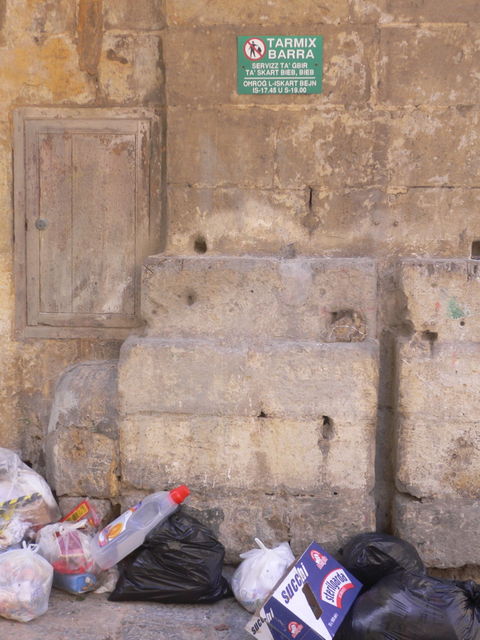 immer sauber bleiben m�ll schild malta 