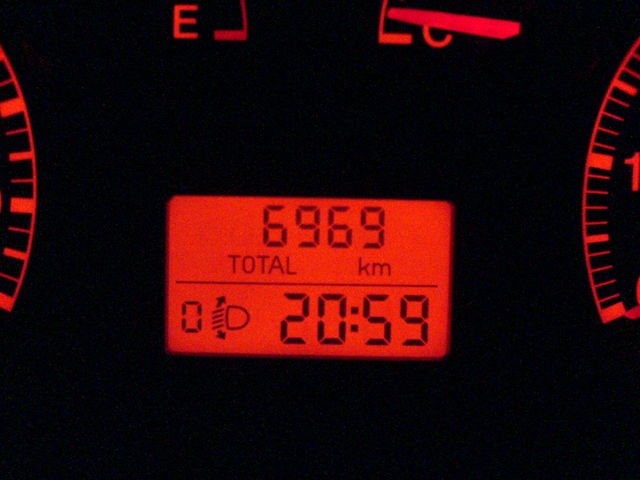 Man kann es drehen wie man will. 6969km! september tacho auto punto 6969 