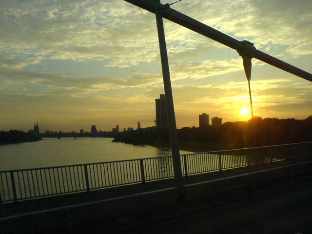 sptsommernachtstraum brcke kln rhein sonnenuntergang 