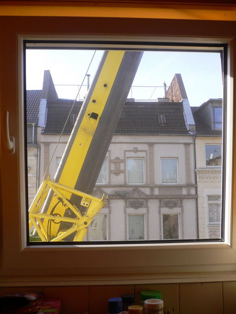 huch baustelle fenster kran 