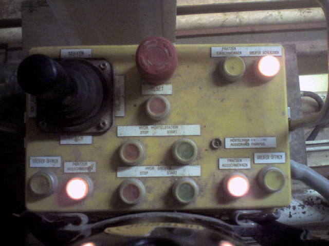 PRATZEN EINSCHWENKEN!�!!!!!!!!1 hydraulische m�rtelstation pratzen tunnelbaustelle nords�dbahn 