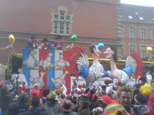 dr zoch k�tt... 7 k�ln rosenmontag rosenmontagszug2007 mottowagen karneval 