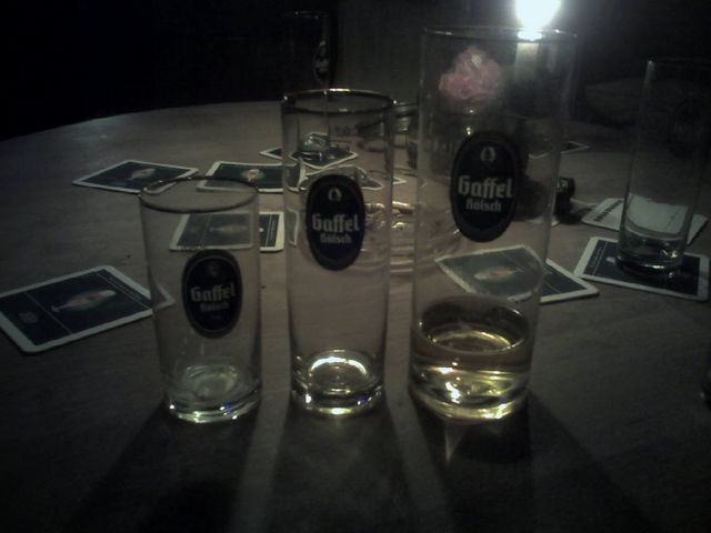 gaffel familie glas kneipe k�lsch gaffel 