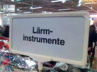 Kaufkrach. l�rm karneval instrument krach 