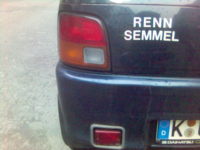 eine reinsemmeln autokennzeichen daihatsu auto 