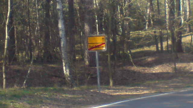 Ortausfahrt von Bad Saarow zum Silberberg ein�de lost nix leer 