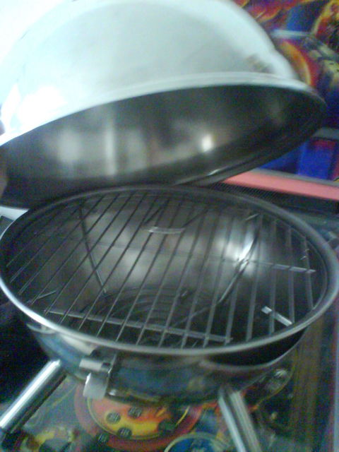 be prepared gute_laune gutes_wetter kicken vorfreude abh�ngen bier fleisch grill grillen ikea park sommer sonne burger chillen feierabend laune warten gute 