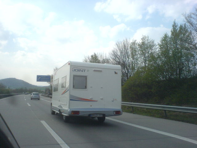 joint adventure wohnmobil autobahn kiffen joint 