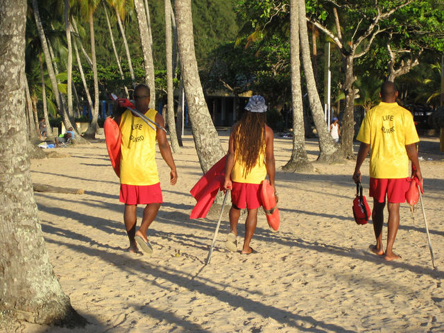 baywatch 2 baywatch maracas 