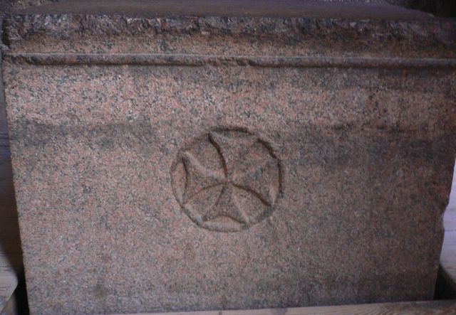 �berraschung sockel kreuz stein �gypten 