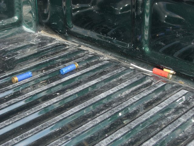 gefährlich munition zigarettenstummel pick up ladefläche 
