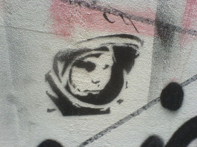 gagarin gagarin streetart br�ssel 