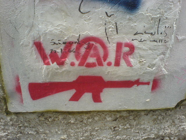 WAR! streetart krieg br�ssel 