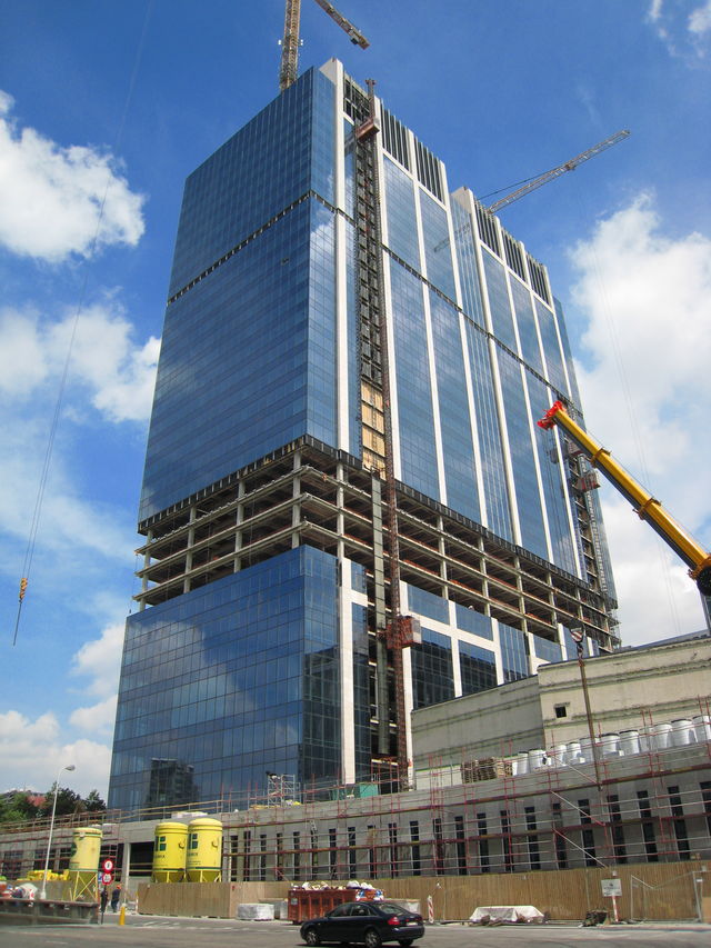 Hochhausbau. hochhaus bau br�ssel 