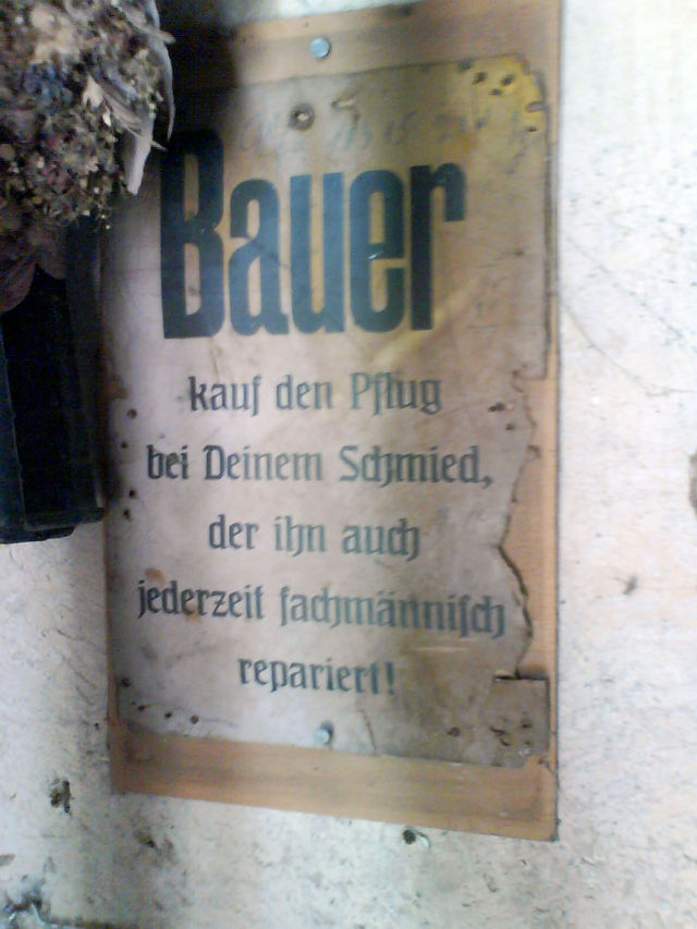 bauer oh bauer pflug schmied schild bauer alt onlyinbayern 