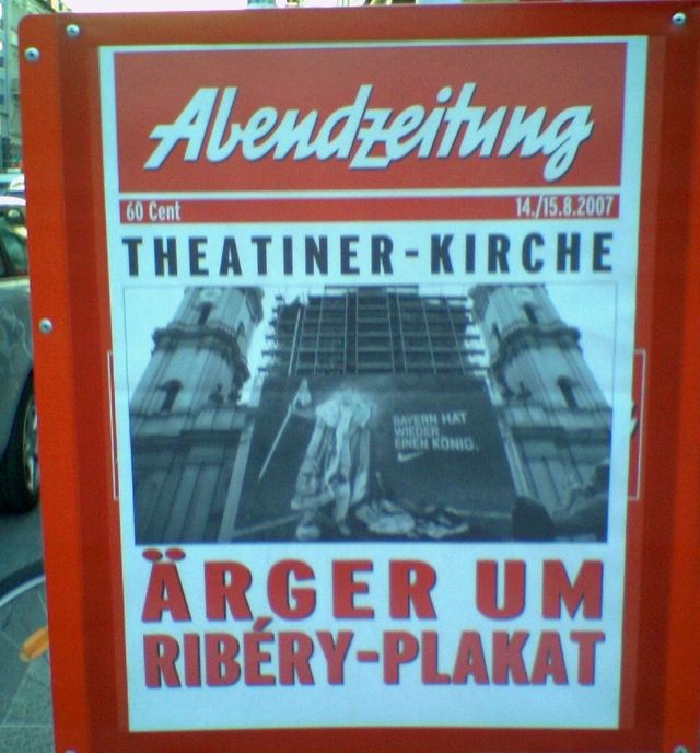 frankreich erobert bayern abendzeitung bayern_mnchen nike ribery plakat werbung zeitung fuball knig bayern mnchen 