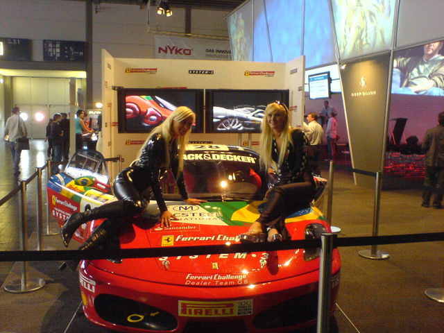 geile karre! ferrari hostessen auto gc2007 